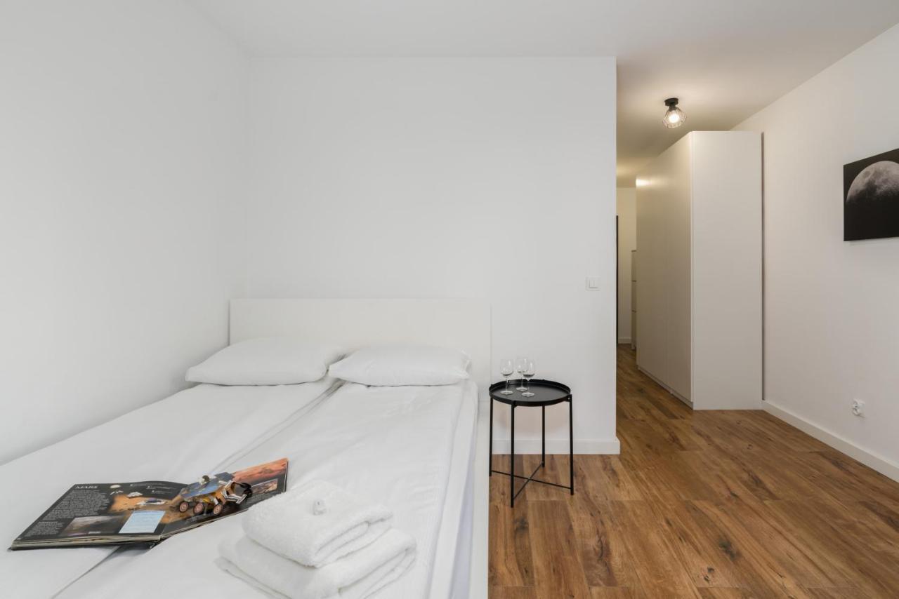 Poznan Old Market Studio By Noclegi Renters المظهر الخارجي الصورة